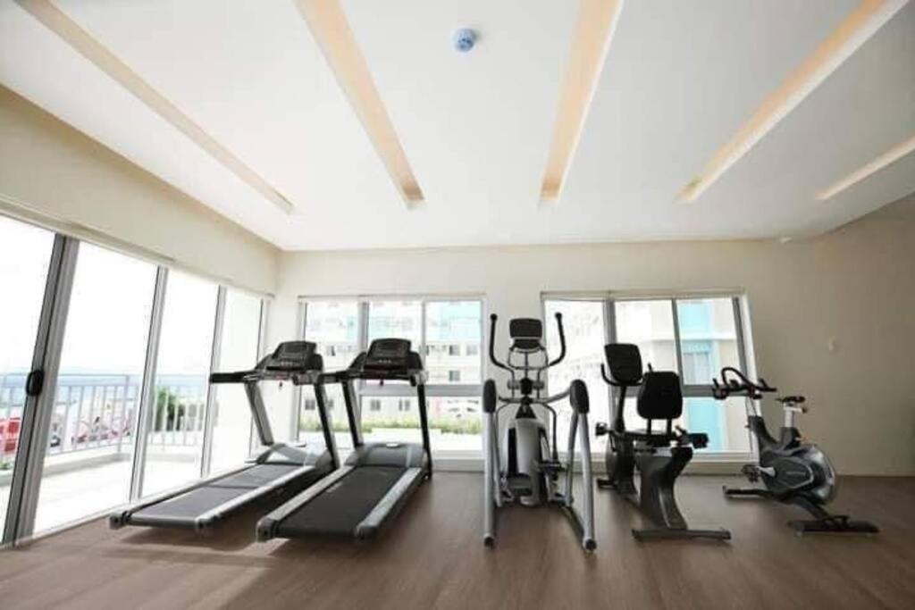 Veronica'S Homestay At Marina Spatial Condo Dumaguete City ภายนอก รูปภาพ
