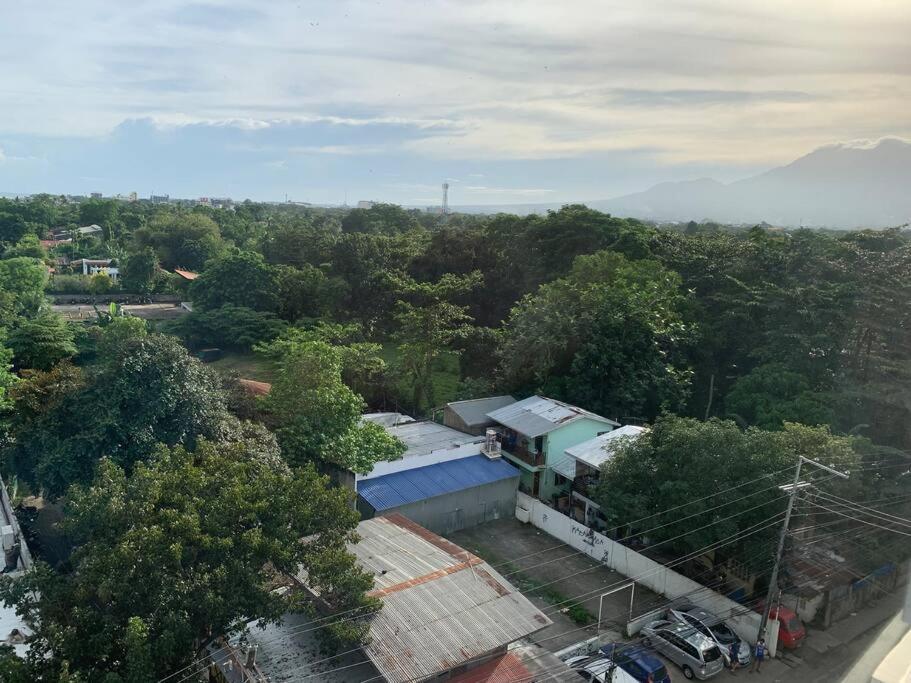 Veronica'S Homestay At Marina Spatial Condo Dumaguete City ภายนอก รูปภาพ