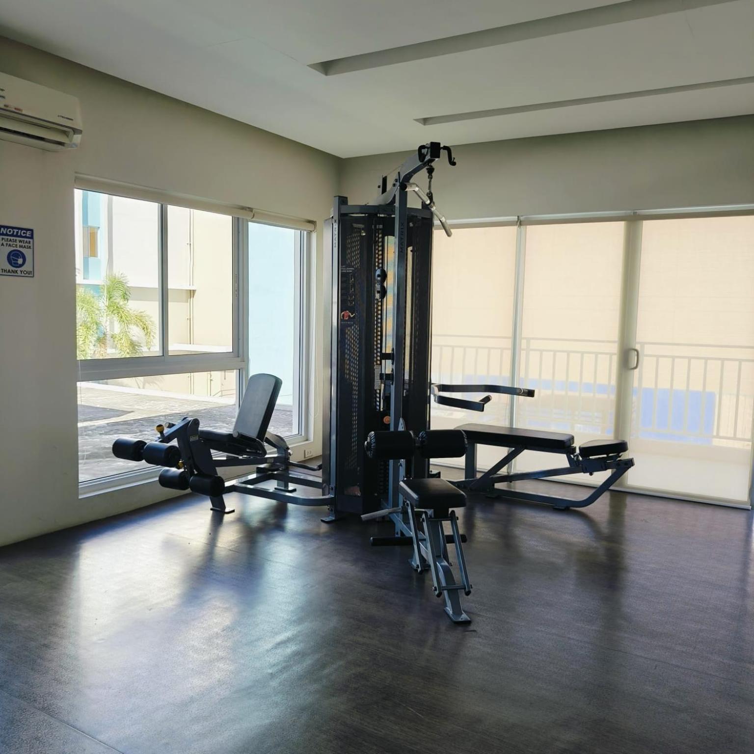 Veronica'S Homestay At Marina Spatial Condo Dumaguete City ภายนอก รูปภาพ