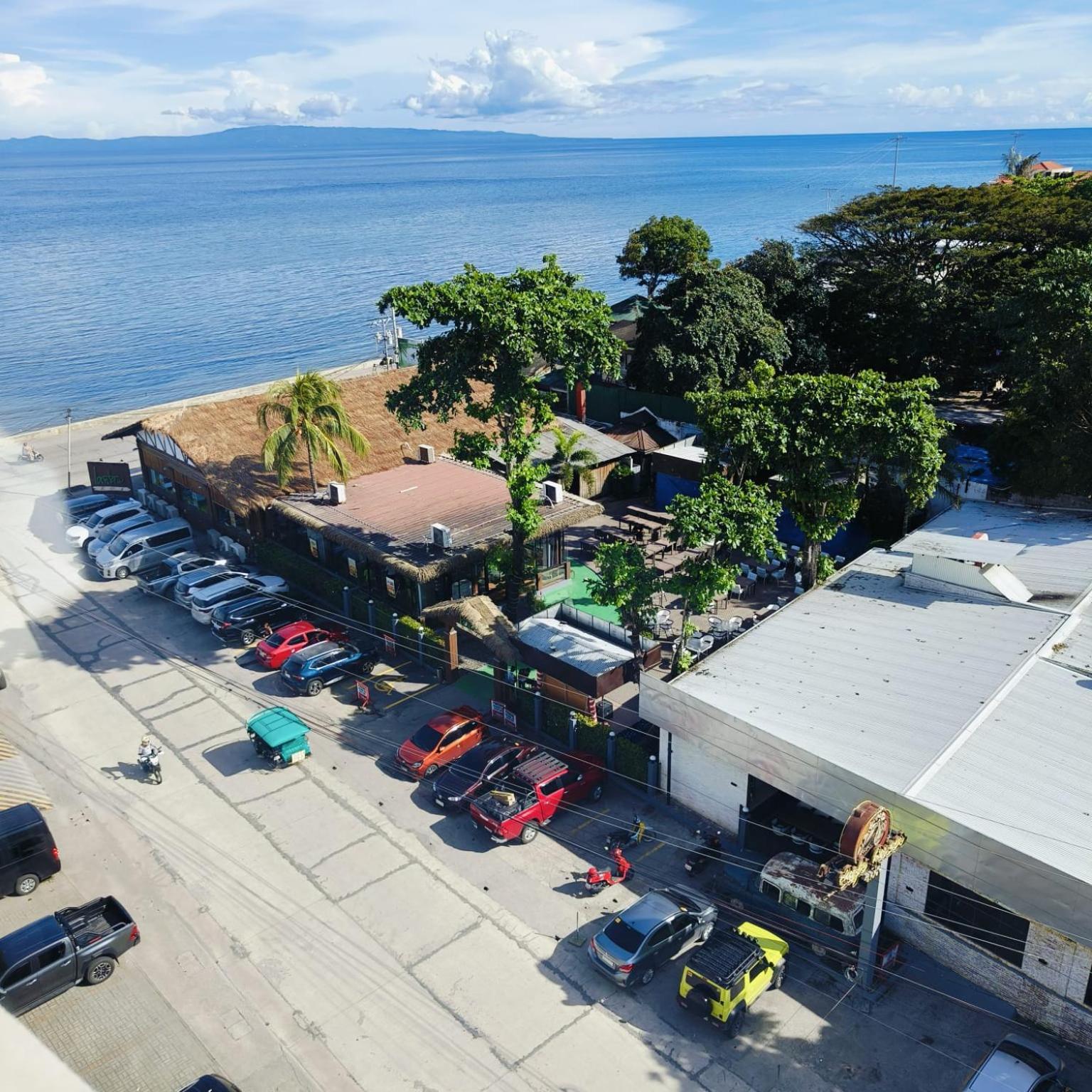 Veronica'S Homestay At Marina Spatial Condo Dumaguete City ภายนอก รูปภาพ